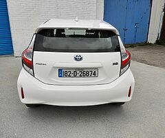 182 Toyota Aqua Self Charging Hybrid - Image 4/10