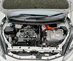 182 Toyota Aqua Self Charging Hybrid - Image 9/10