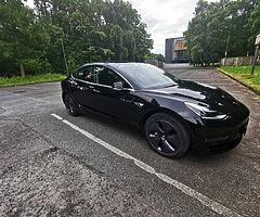 2019 Tesla Model 3 LongRange AWD BlackPack + Autopilot - Image 3/10