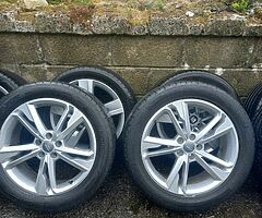 Audi Q3 19inch genuine alloy wheels with good tyres for sale