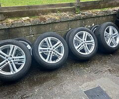 Audi Q5 19inch genuine alloy wheels with good tyres for sale