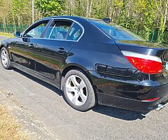 BMW 523i - Image 4/10
