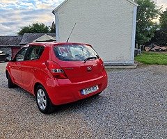 Hyundai i20 - Image 8/10