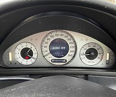 MERCEDES BENZ CLK200 1.8 PETROL 181BHP AUTO - Image 4/6