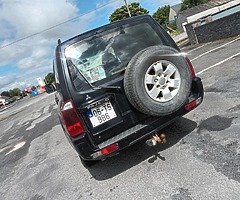 06 Mitsubishi pajero 3.2