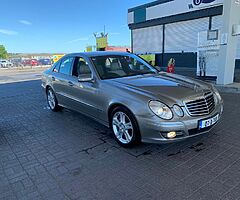 MERCEDES E280 AVANT-GARDE - Image 4/10