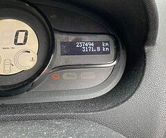 Renault Megane 1.5 dci 2010 - Image 4/8