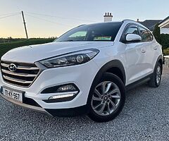 2017 HYUNDAI TUCSON 1.7 DIESEL TAXED NCT SERVICED 6 SPEED MANUAL SPOTLESS