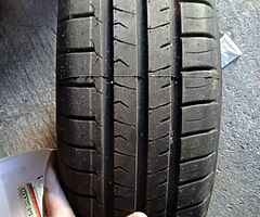 Set of alloys 17s and 2 brand new 15 tyres - Image 4/9