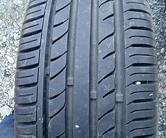 Set of alloys 17s and 2 brand new 15 tyres - Image 5/9