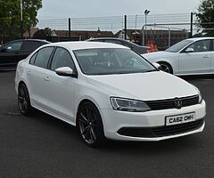 2013 Volkswagen Jetta - Image 4/8