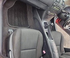 Toyota Avensis 2010 - Image 7/10