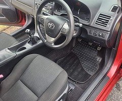 Toyota Avensis 2010 - Image 9/10