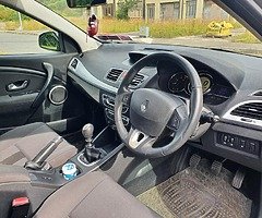 Renault Megane - Image 7/8