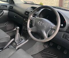 Toyota avensis , TAX+ TEST