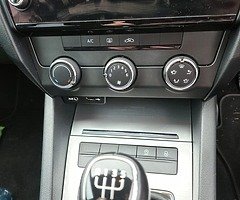 Skoda Octavia - Image 5/9