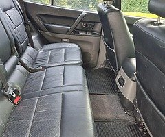 Mitsubishi pajero 3.2 automatic 5 seater crewcab,  test 12-22 tax 6-22, - Image 6/9