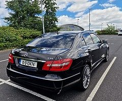 E200 for sale - Image 4/10