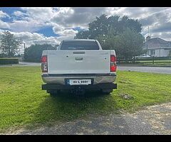2016 toyota hilux doe and tax 1/23 - Image 5/10
