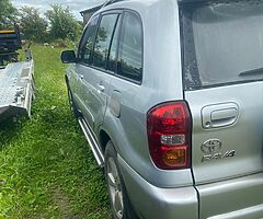 Toyota RAV4 - Image 6/7