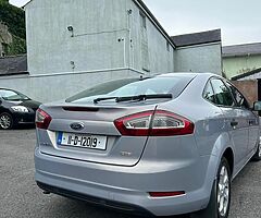 Ford mondeo 2.0 tdi  2011 - Image 4/10