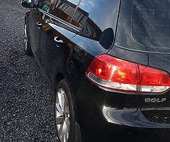 2011 Volkswagen Golf - Image 4/8
