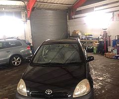 2000 Toyota Yaris