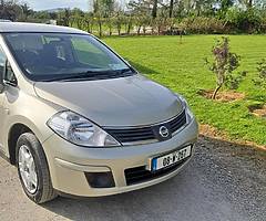 Nissan tiida