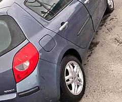 Renault clio