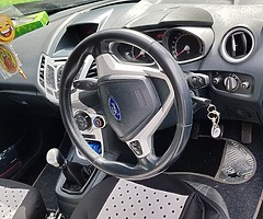Ford fiesta 1.2 2012