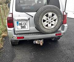 Mitsubishi pajero