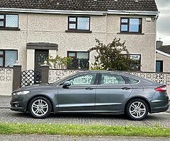 Ford Mondeo 2.0 diesel . Manual . Low km - Image 3/10