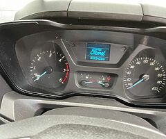 2014 Ford transit custom longweel base 300kms - Image 5/7