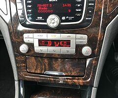 Ford mondeo gier 2ltr diesel ncted and taxed - Image 10/10