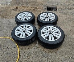 VW 5x112 alloys R16