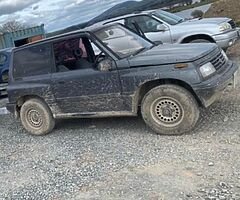 Suzuki escudo