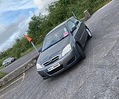 E12 corolla - Image 6/6