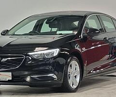 2018 VAUXHALL INSIGNIA