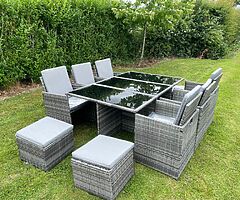10 SEATER CUBE GARDEN FURNITURE SET / DELIVERY 