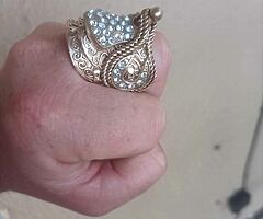 Large brass saddle rings