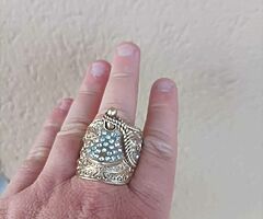 Large brass saddle rings