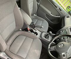 2012 Volkswagen Jetta - Image 5/7