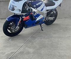 Suzuki gsxr600