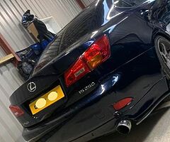 Lexus Is250