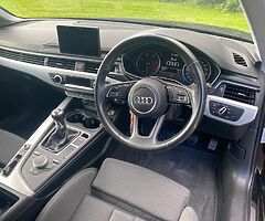2017 Audi A4 - Image 9/10