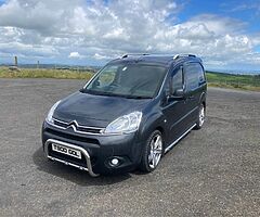 2015 Citroën Berlingo - Image 8/10