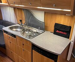 2016 DETHLEFFS 4 BERTH CARAVAN - Image 4/10