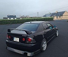 Toyota altezza - Image 5/9