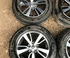 17’ Genuine Toyota 5x114,3 alloy wheels