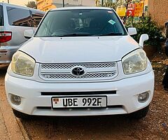 Toyota RAV4 
Model 2004 - Image 7/7